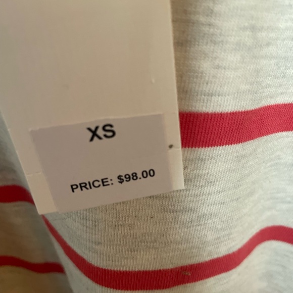 Vineyard Vines striped top - Picture 2 of 3